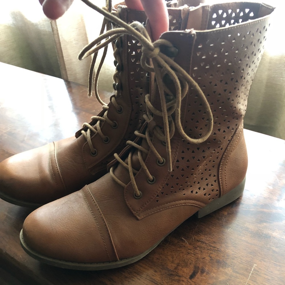 Aeropostale Boots